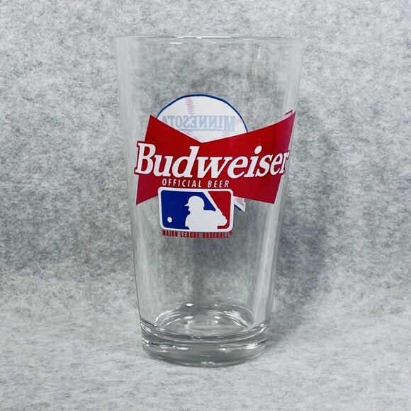 Minnesota Twins MLB Budweiser Beer Pint Glass 16‎ oz Libbey Barware Mancave - Picture 3 of 5